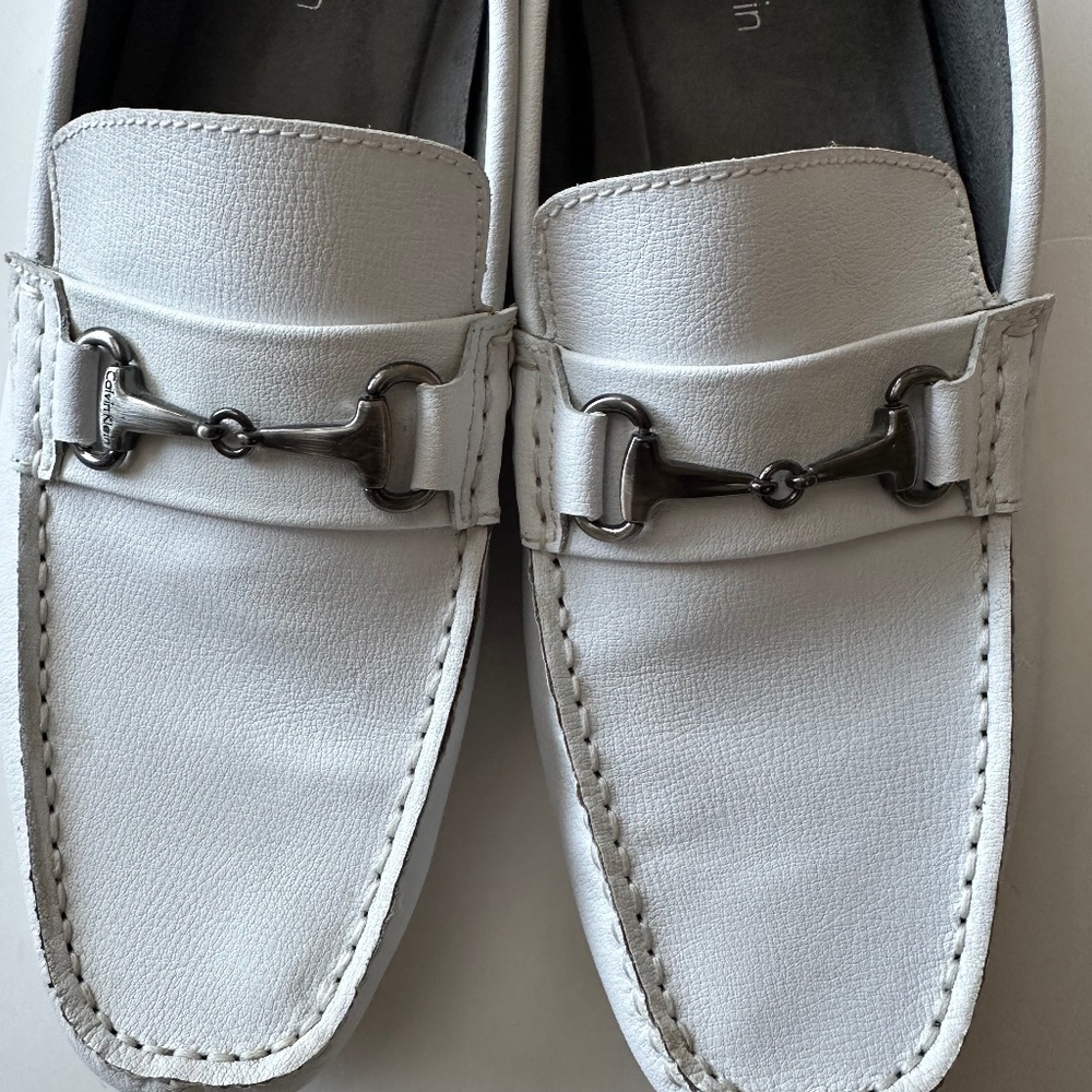 Calvin Klein Men's Size 11 White Driving Moccasin Gunmetal  Preppy Casual Classy